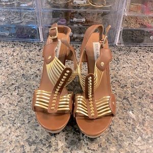 Steve Madden Wedges